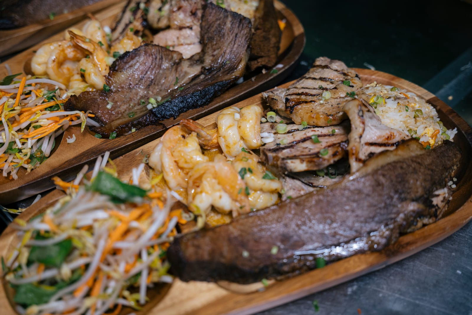 Share platter of grilled meats and prawns